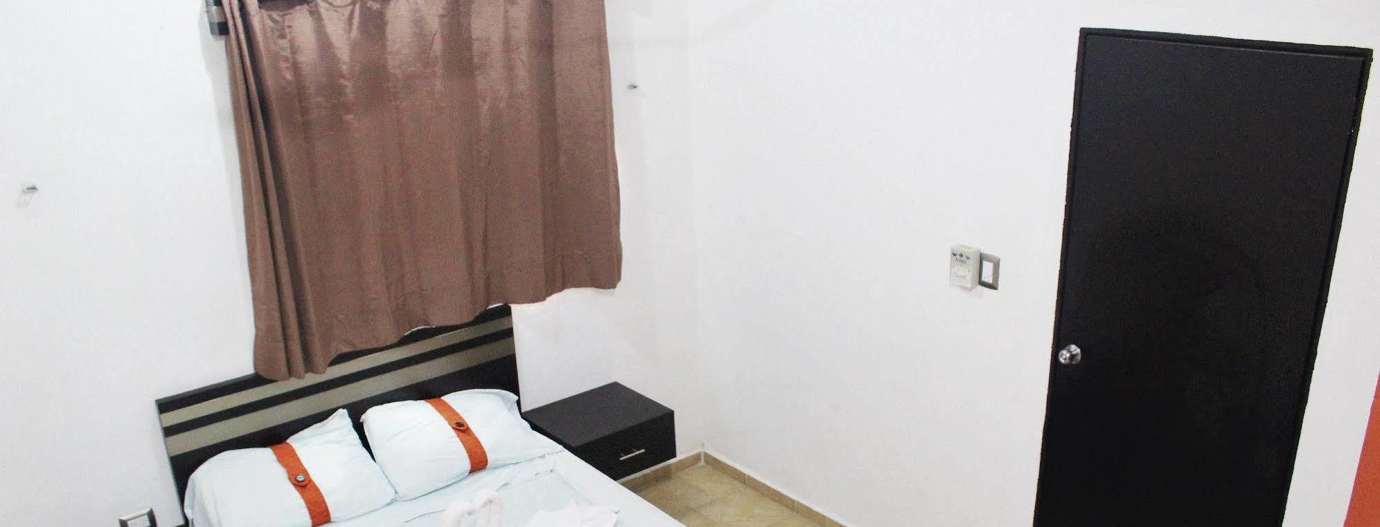 Gayser Apartamentos Вальядолид Экстерьер фото