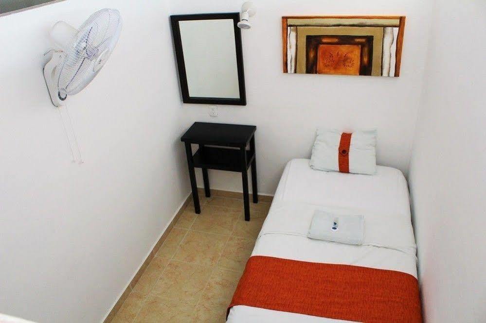 Gayser Apartamentos Вальядолид Экстерьер фото
