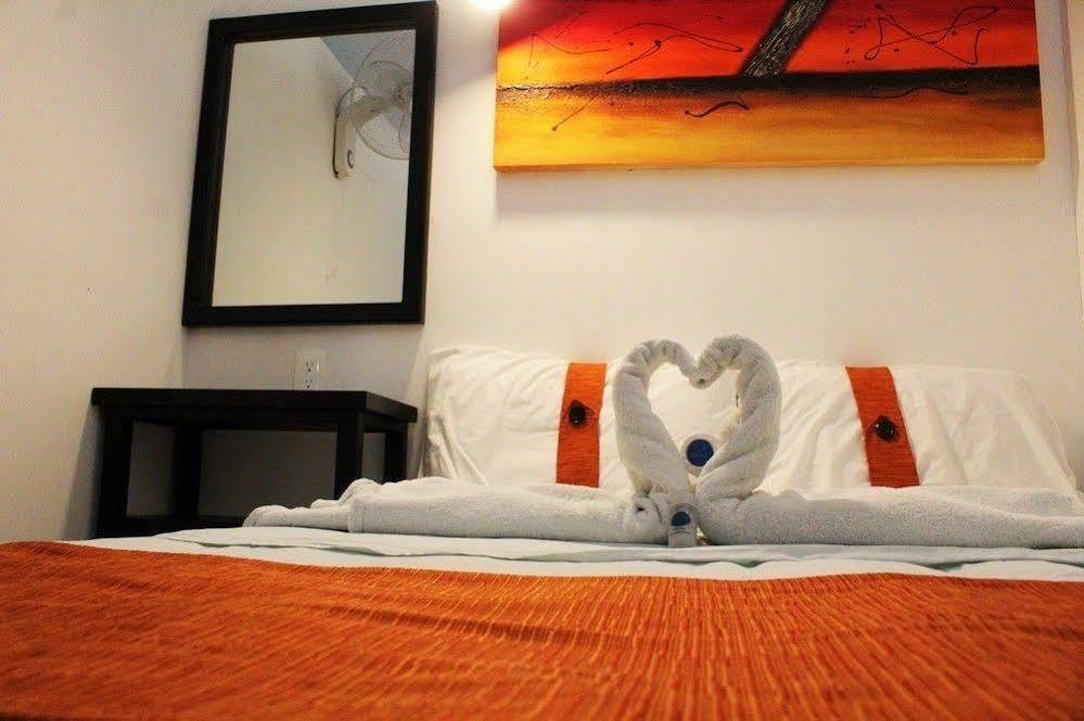Gayser Apartamentos Вальядолид Экстерьер фото
